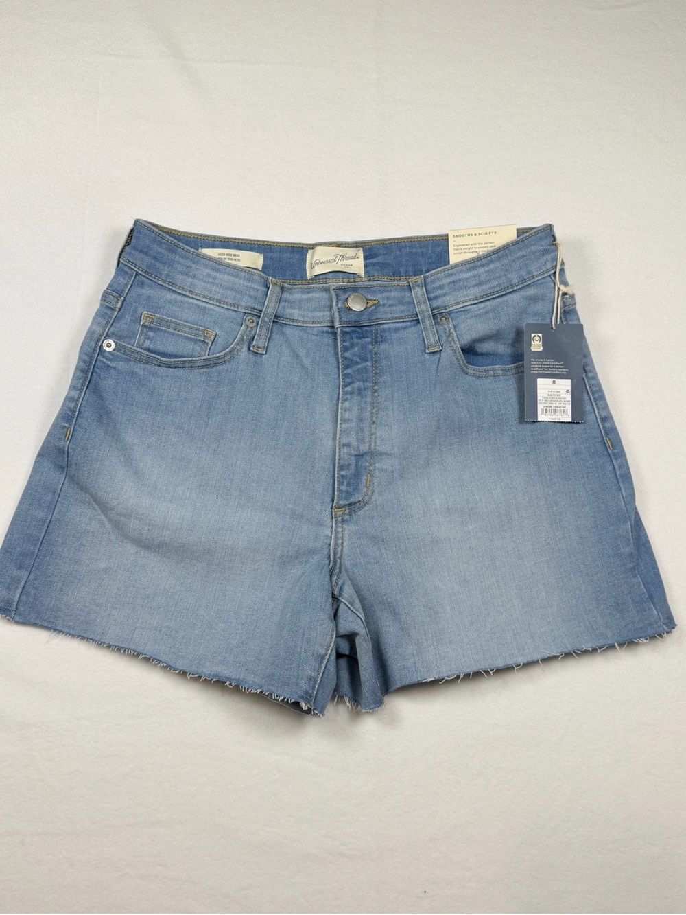 NWT Universal Thread High-Rise Midi Denim Shorts - Size 8/29 - Picture 2 of 7